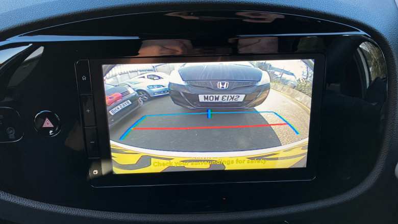 Toyota Aygo X 1.0 VVT-i Edge 5dr Auto Petrol Hatchback